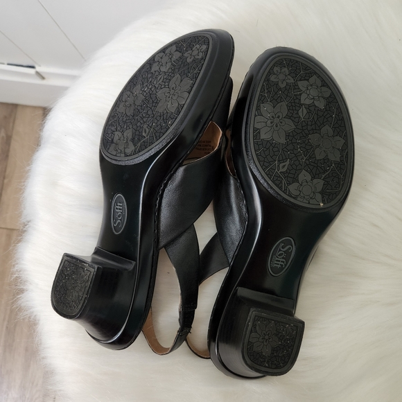 Sofft Black Leather 2" Kitten Heels Slingback Sandals - Picture 10 of 11